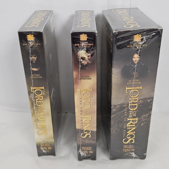 New factory sealed* VHS☆☆ Lord of the Rings trilogy♡ rare☆ collectable * - Picture 3 of 15